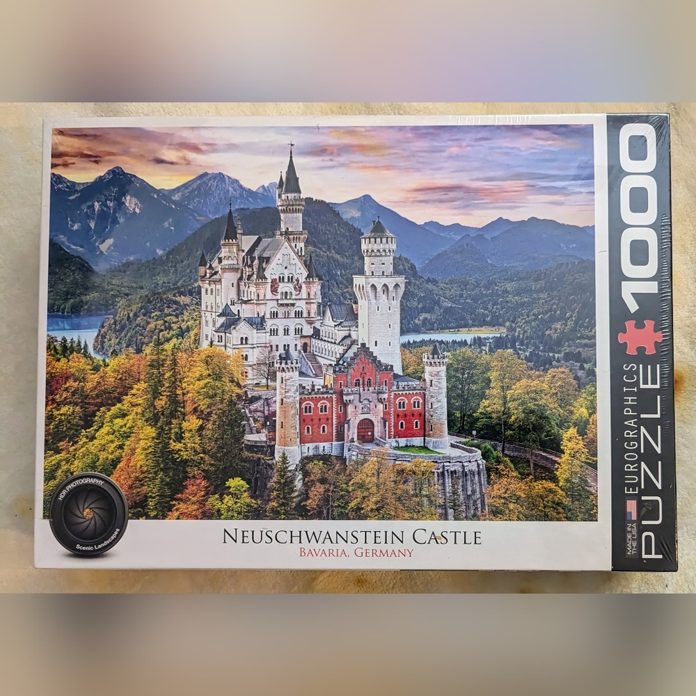 SEALED 1000 Piece Puzzle